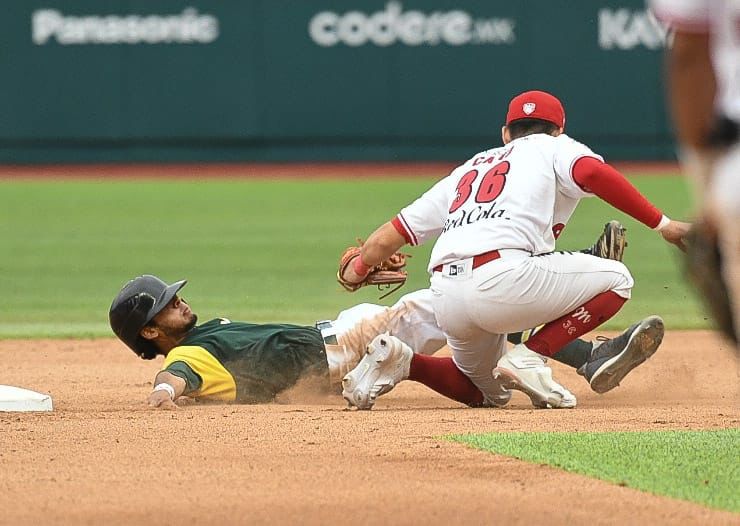 Diablos Rojos del México emparejan la serie frente a los Pericos de Puebla en la Liga Invernal de Beisbol