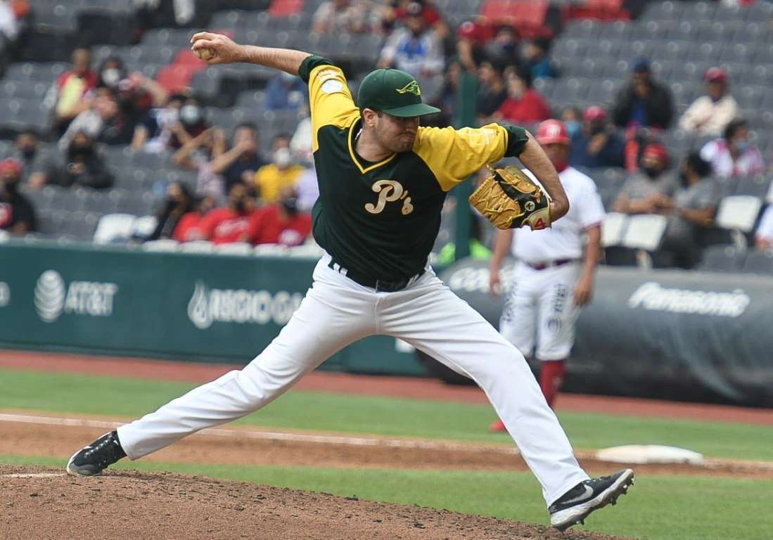 Diablos Rojos del México emparejan la serie frente a los Pericos de Puebla en la Liga Invernal de Beisbol