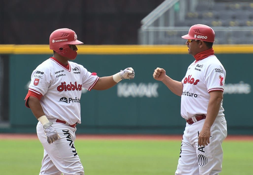 Diablos Rojos del México vs Pericos de Puebla