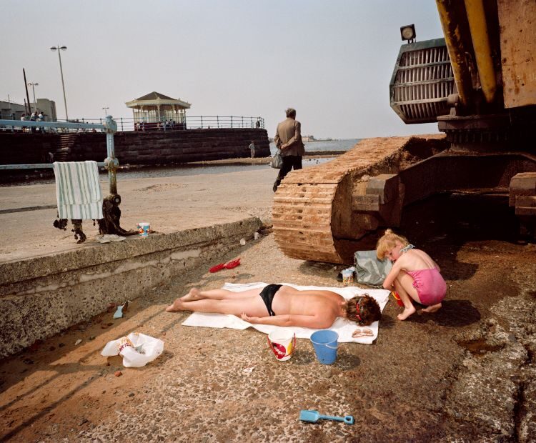 Untitled-New-Brighton-from-The-Last-Resort-1983-1985-by-Martin-Parr-BHC3018